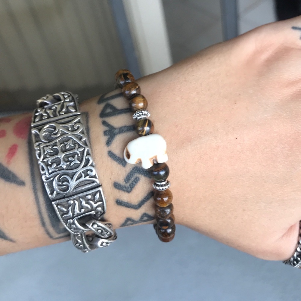 π΄SALE ! Tiger eye white elephant bead bracelet - Picture 7 of 9